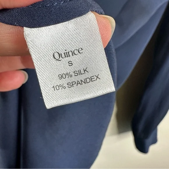 Quince Silk Button Down Blouse Womens Small Navy Blue Minimalist Work Wear - Picture 5 of 8